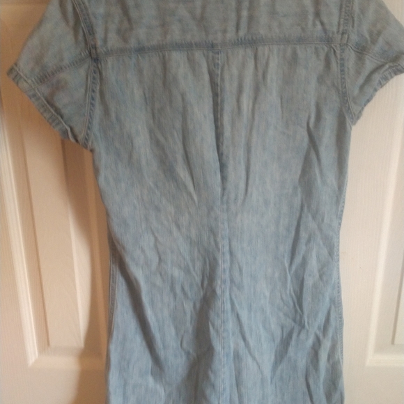 Gap snap front jean dress size 4 - Picture 3 of 3